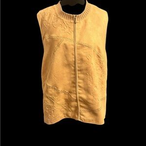 Women's Napa Valley Vest 1X Tan Faux Suede